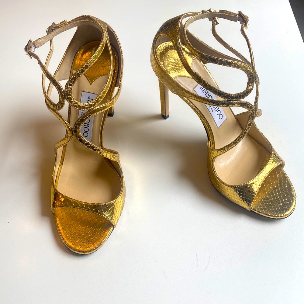 Jimmy Choo lang pebbled gold high heels